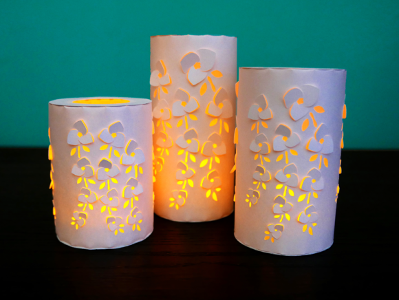 Blossom Lanterns: 3D SVG Centerpieces for Creative Design